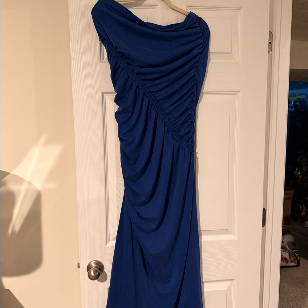 Elegant Blue Bodycon Strapless Evening Dress